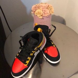 Nike kids basketball shoes